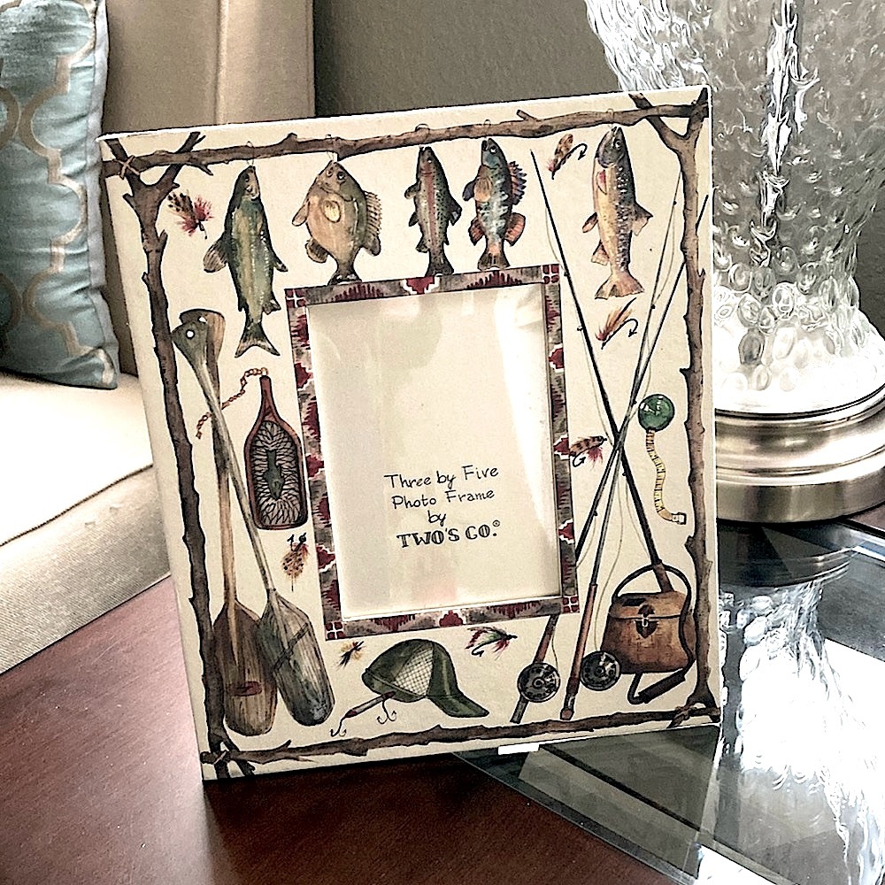 Two’s Company 3x5 Fly Fishing Picture frame Excellent Condition